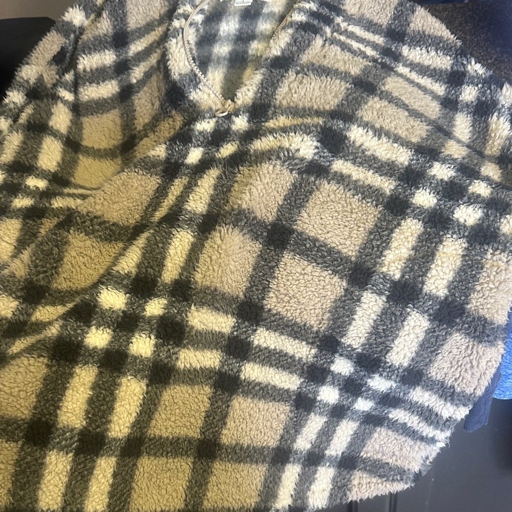 Koolaburra Plaid Utility Jacket in Tan and Black